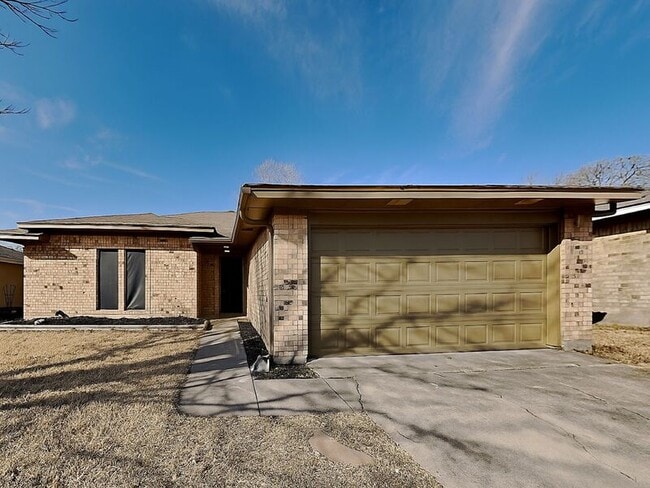 Building Photo - 4717 Kristie Dr Rental