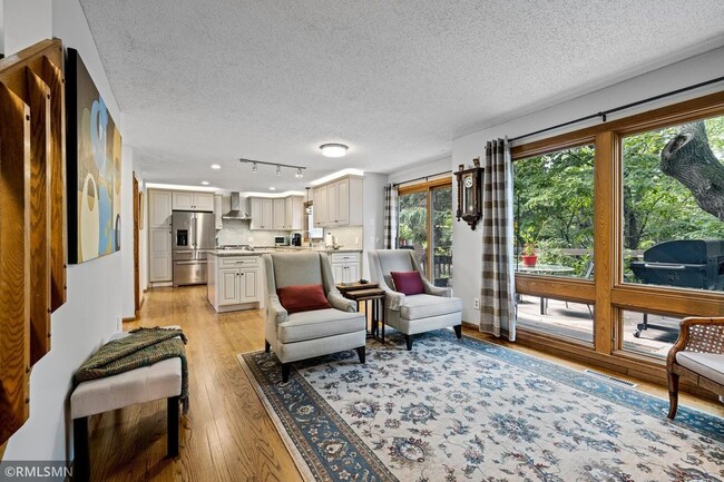 Family Room - 6868 Stonewood Ct