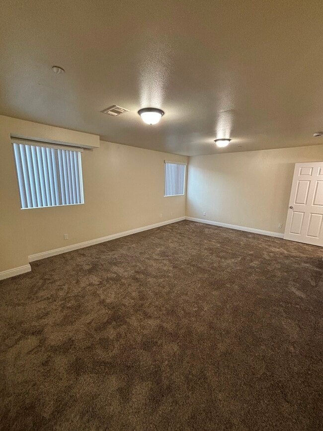 Photo - 206 W 105th St