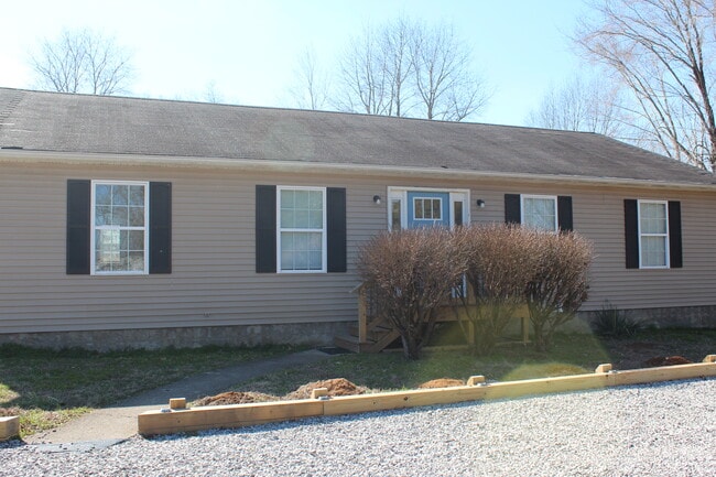 Photo - 1612 Kennedy Bridge Rd