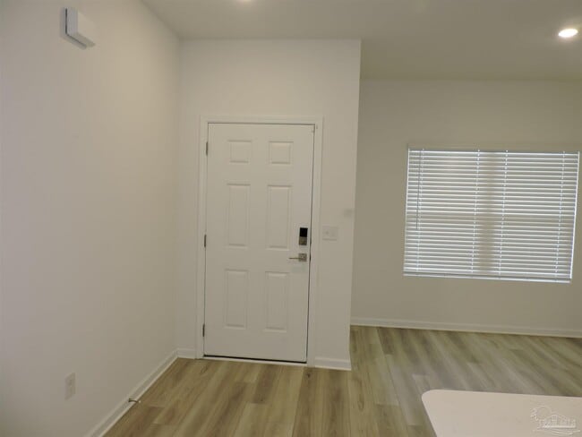 Photo - 9629 Sagewood Dr