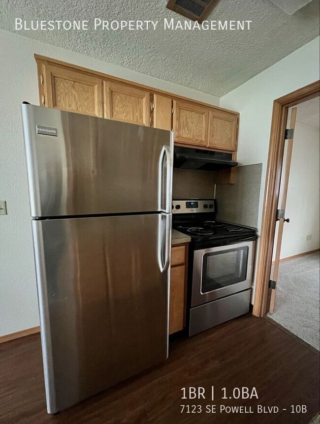 Photo - 7123 SE Powell Blvd Unit 10B