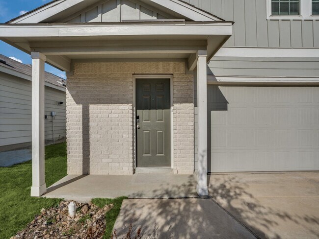 Photo - 9011 McCoy Pass