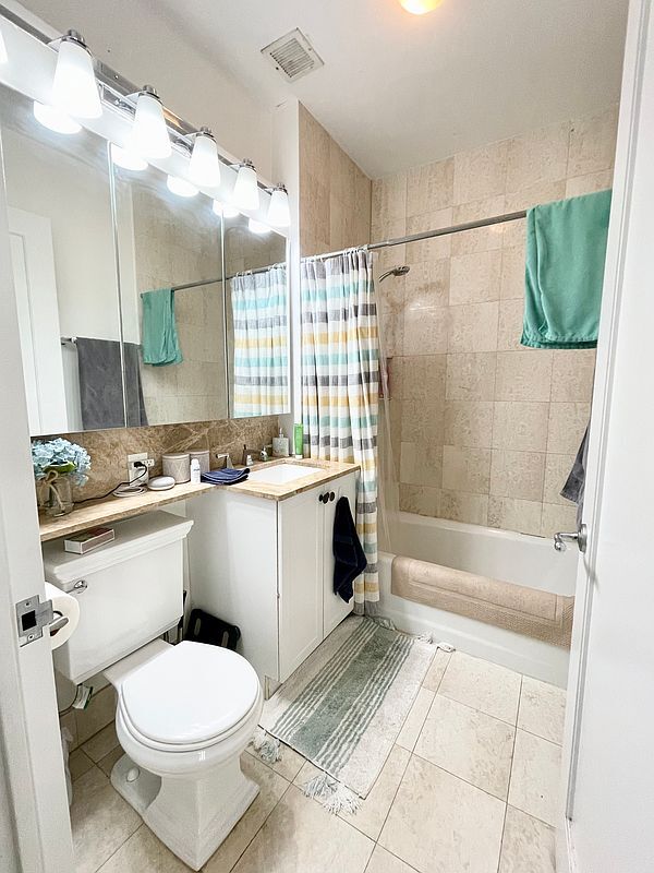 Photo - 21-23-23 S William St Unit 3-C