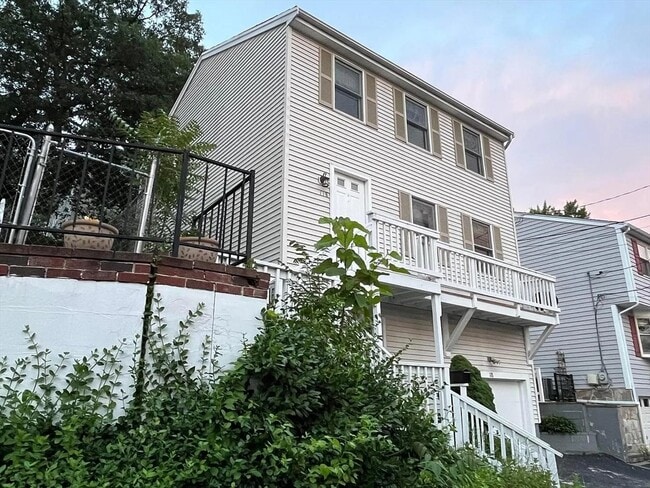 Building Photo - 118 Montclair Ave Rental