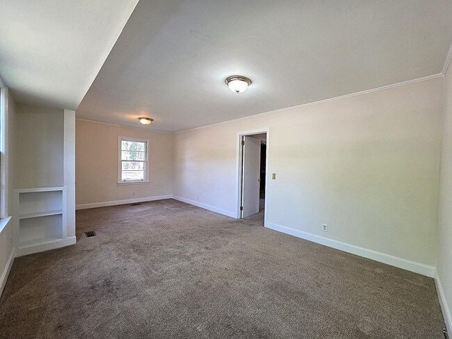 Photo - 232 Pinckney St