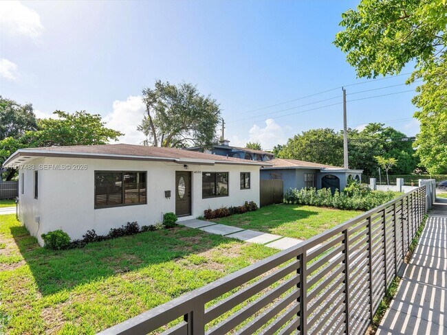 Photo - 4020 NW 1st Ave