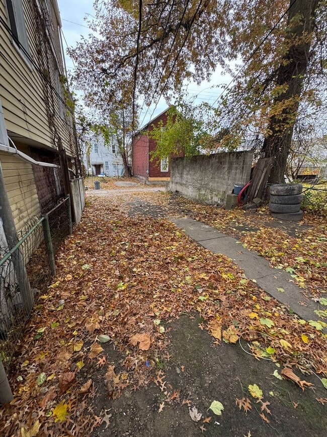 Photo - 542 5th Ave Apartment Unit 3