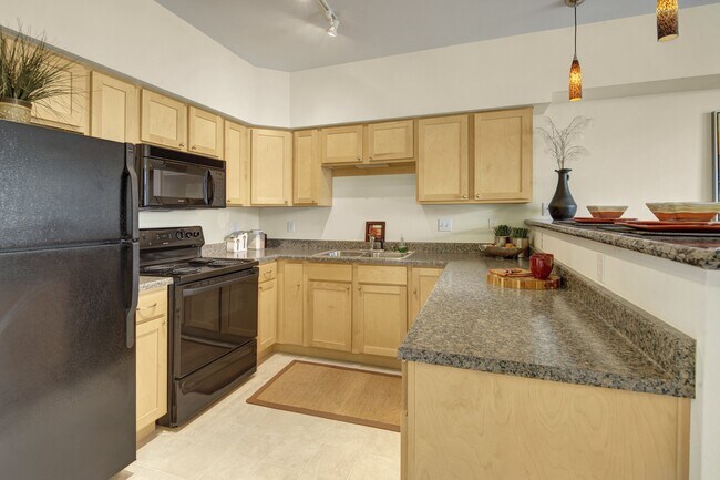 Photo - Park Plaza II