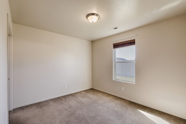 Photo - Nice family home in popular Star!