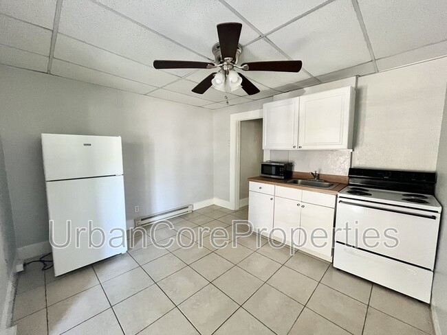 Photo - 352 13th Ave NE