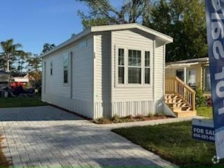 Building Photo - 6105 Land O' Lakes Blvd Rental