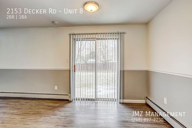Photo - 2153 Decker Rd Unidad 8