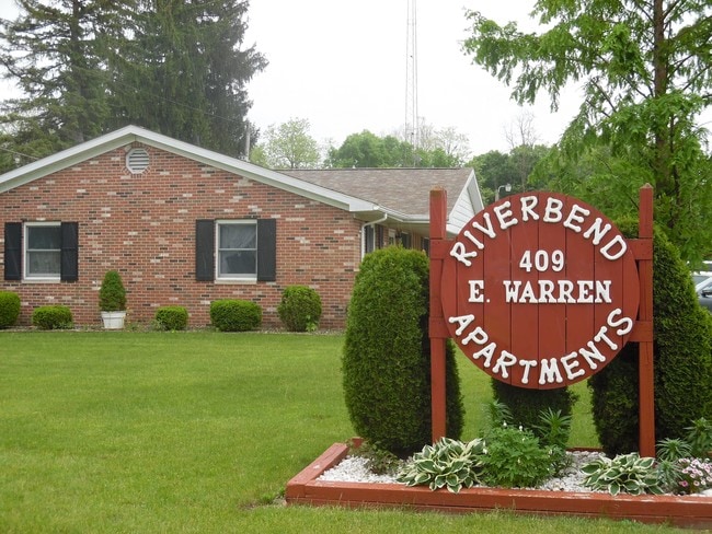 Riverbend Apartments - Riverbend Apartments