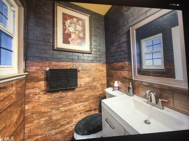 Building Photo - 6487 Cornell Cir