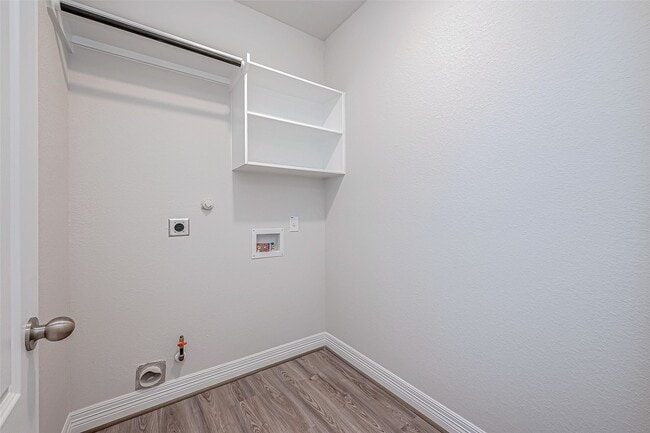 Photo - 22814 Ephesus Ave