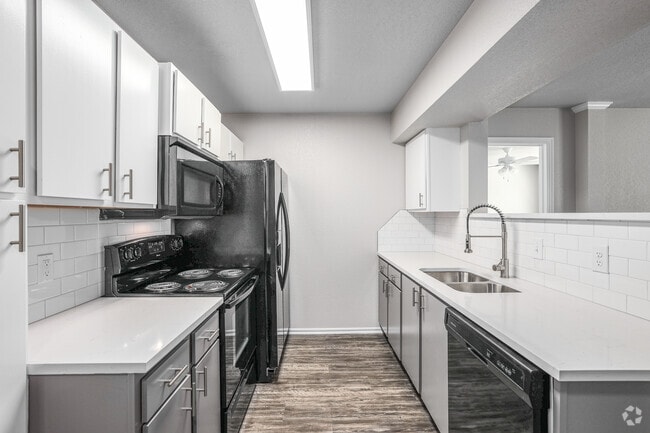 Interior Photo - Legacy Trail Apartments