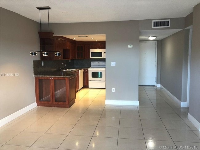 Photo - 14250 SW 62nd St Unit 325