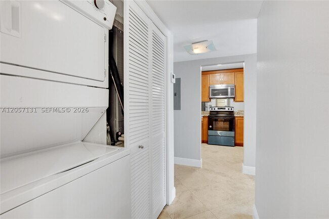 Photo - 13120 SW 92nd Ave Unit B-409
