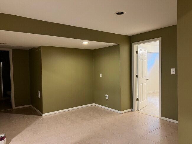 Photo - 16204 Tilghman Ct