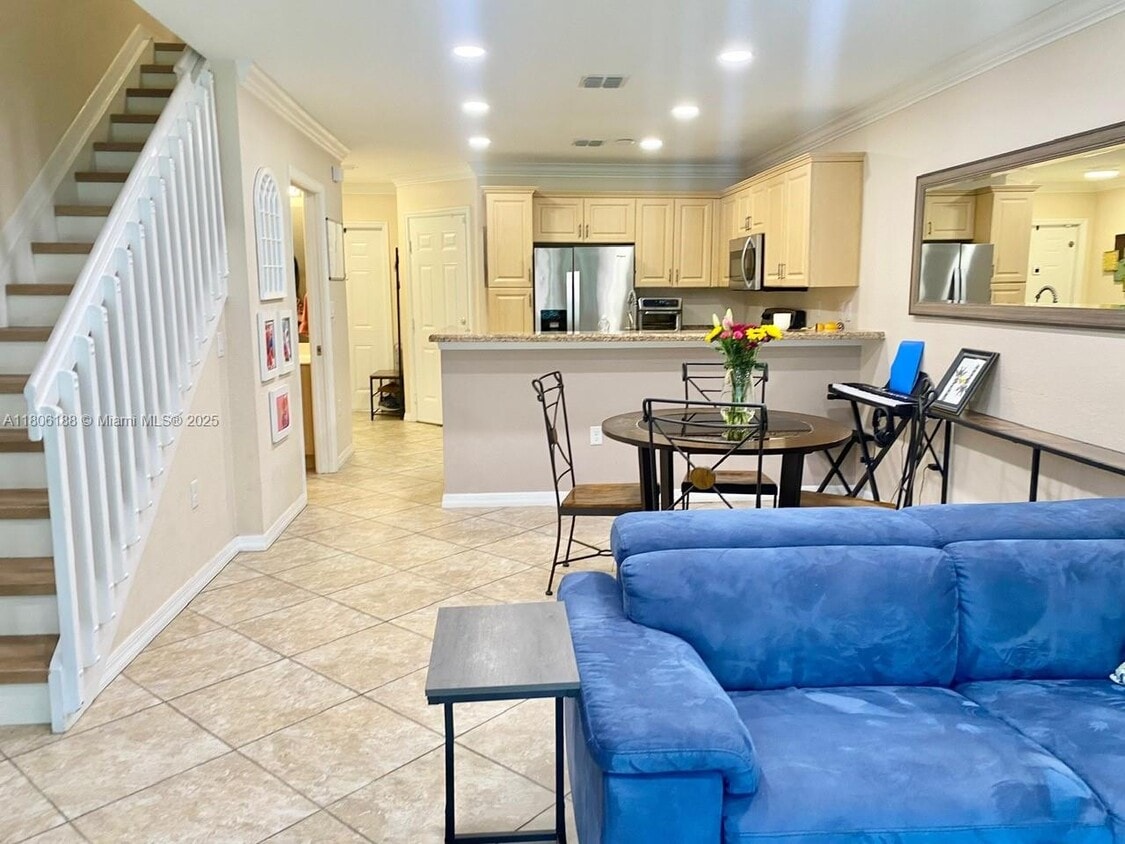 Photo - 4935 SW 66th Ter (Davie, FL)