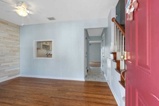 Photo - 3008 Church St