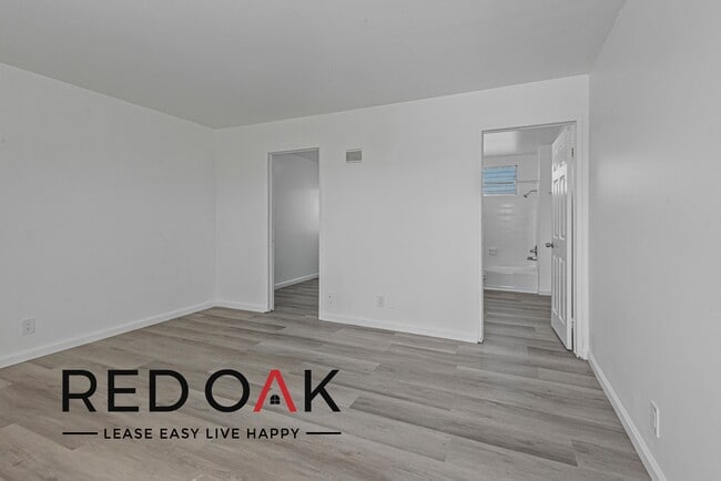 Photo - 13311 Maclay St Unidad 10