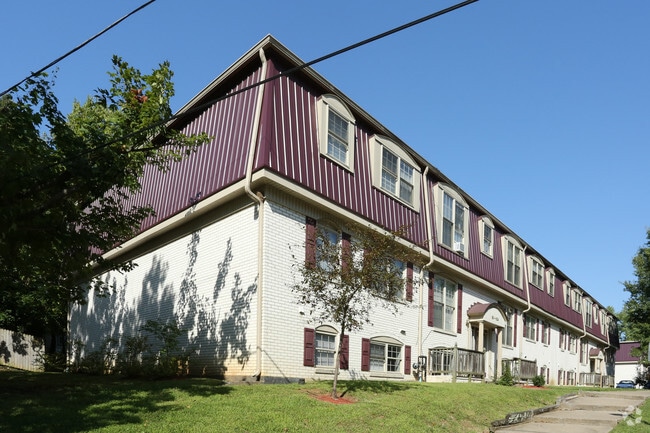 Entrada común 2 dormitorios - Revive 1749 - All Utilities Incl