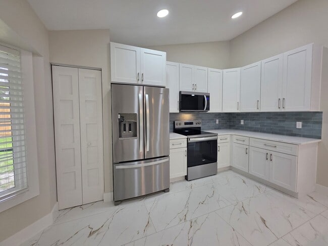 Photo - FOR RENT pool home, 3 bed 2 bath in The Quarries