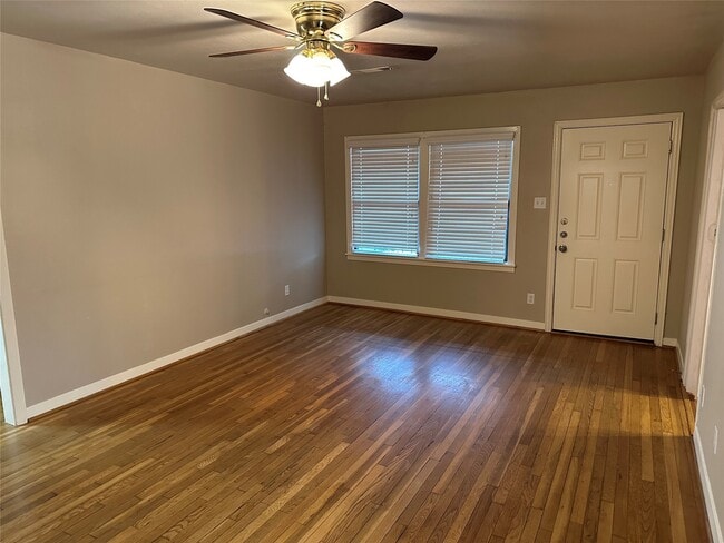 Photo - 4214 Gano St