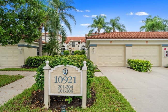 Rarely available for rent this Second-floo... - Rarely available for rent this Second-floo... Casa