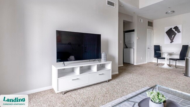 Photo - 2500 Woodland Park Dr Unidad N304.1406071