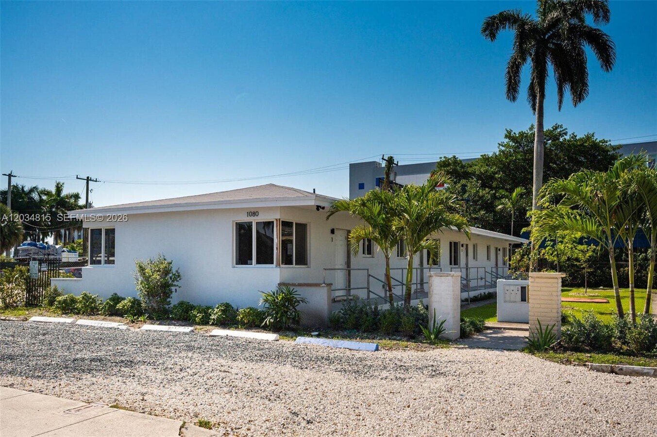 Photo - 1080 NE 80th St Unidad 1