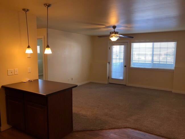 Photo - 2222 Baxter Ln Unidad 2