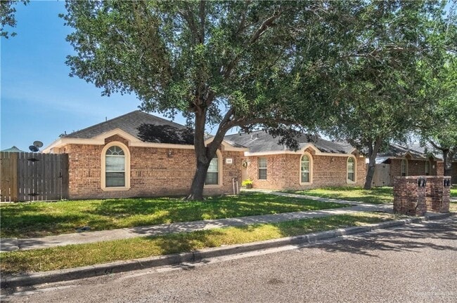 Photo - 15 W Portales Dr