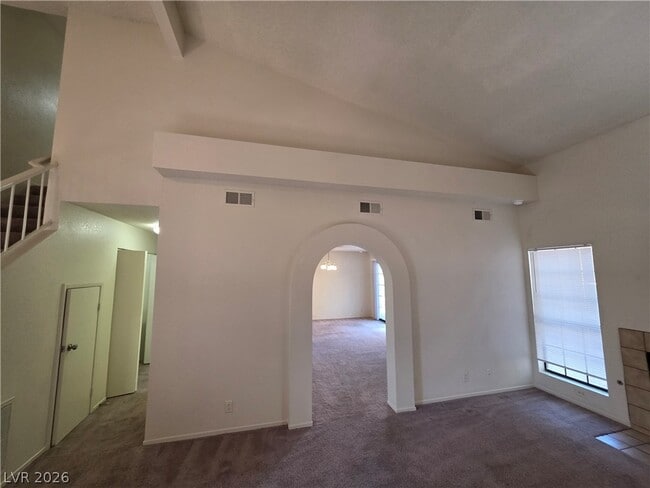 Building Photo - 4801 Fiesta Lakes St