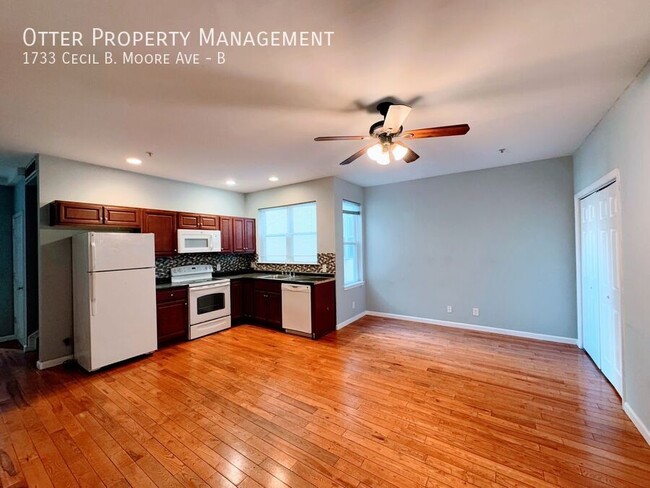 Luxurious 4BR/2BA with Washer/Dryer, Centr... - Luxurious 4BR/2BA with Washer/Dryer, Centr... Apartment Unit B