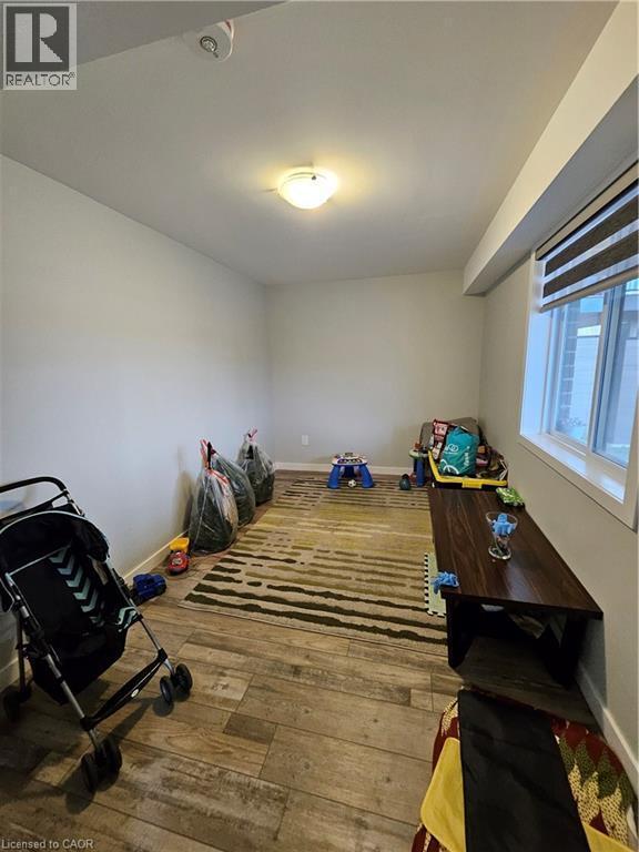 Photo - 916 Dunnigan Ct