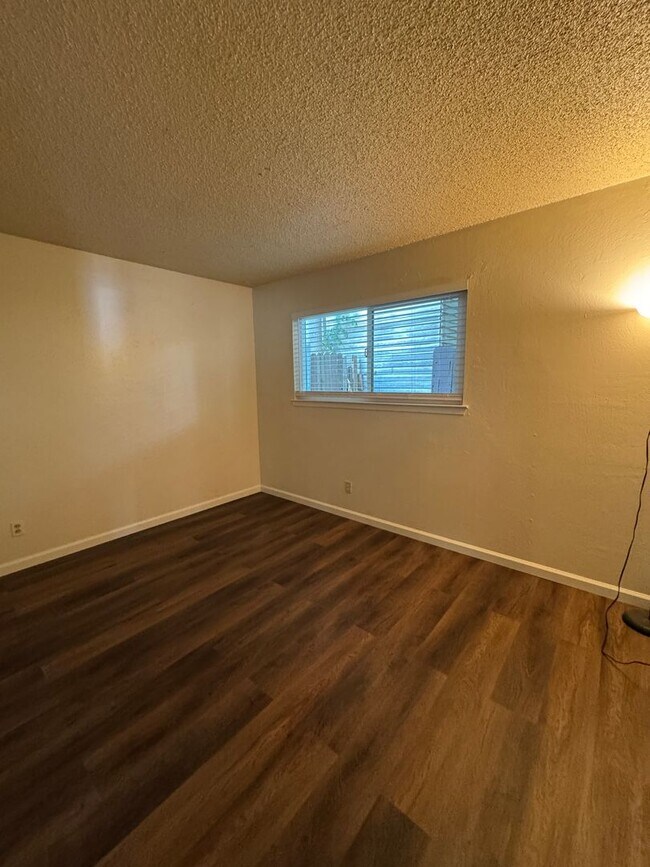 Photo - 662 Chestnut St Unidad Apt 2