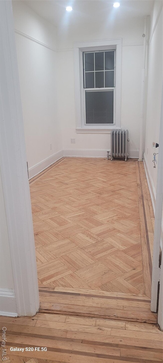 Photo - 238-05 Braddock Ave Unit 2