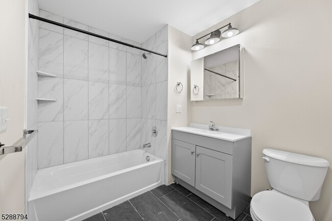 Photo - 172 6th St Unit 54