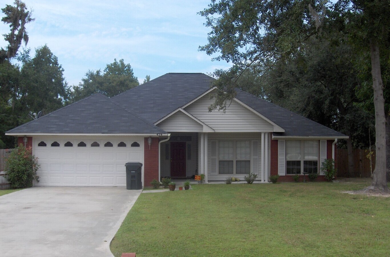 Home For Rent - Home For Rent