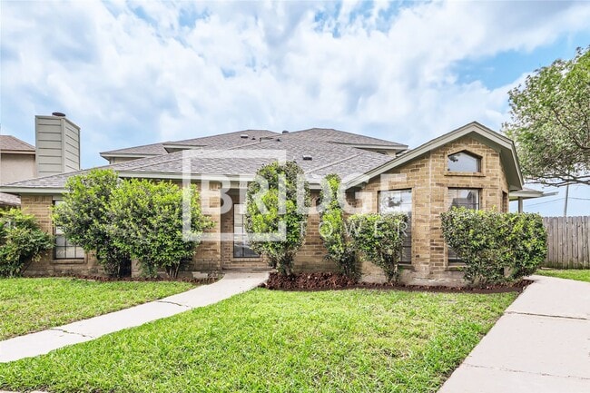 Building Photo - 7404 Rutgers Cir Unit 7404 Rutgers Circle A