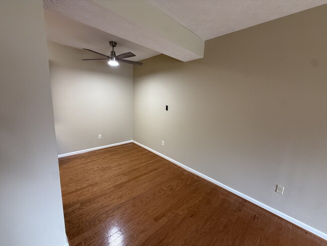 Photo - 6452 Benjamins Ct