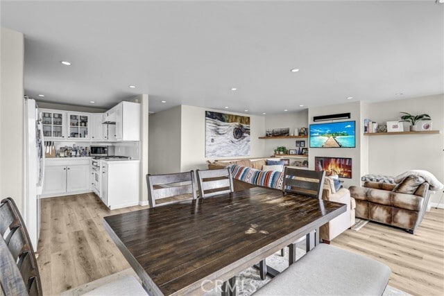 Photo - 2740 Highland Way