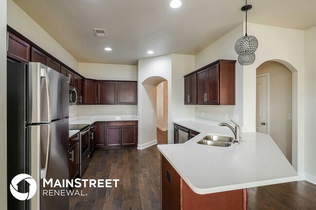 Photo - 1009 Ellington Dr