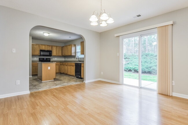 Photo - 62 Brookhaven Dr