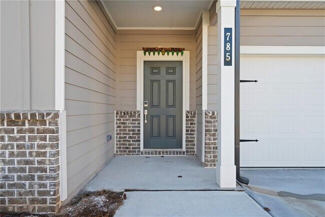 Photo - 785 Summerwood Ln