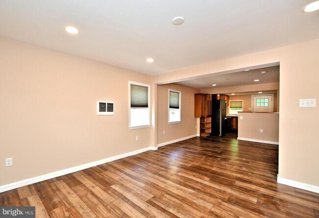 Photo - 23 Walnut St