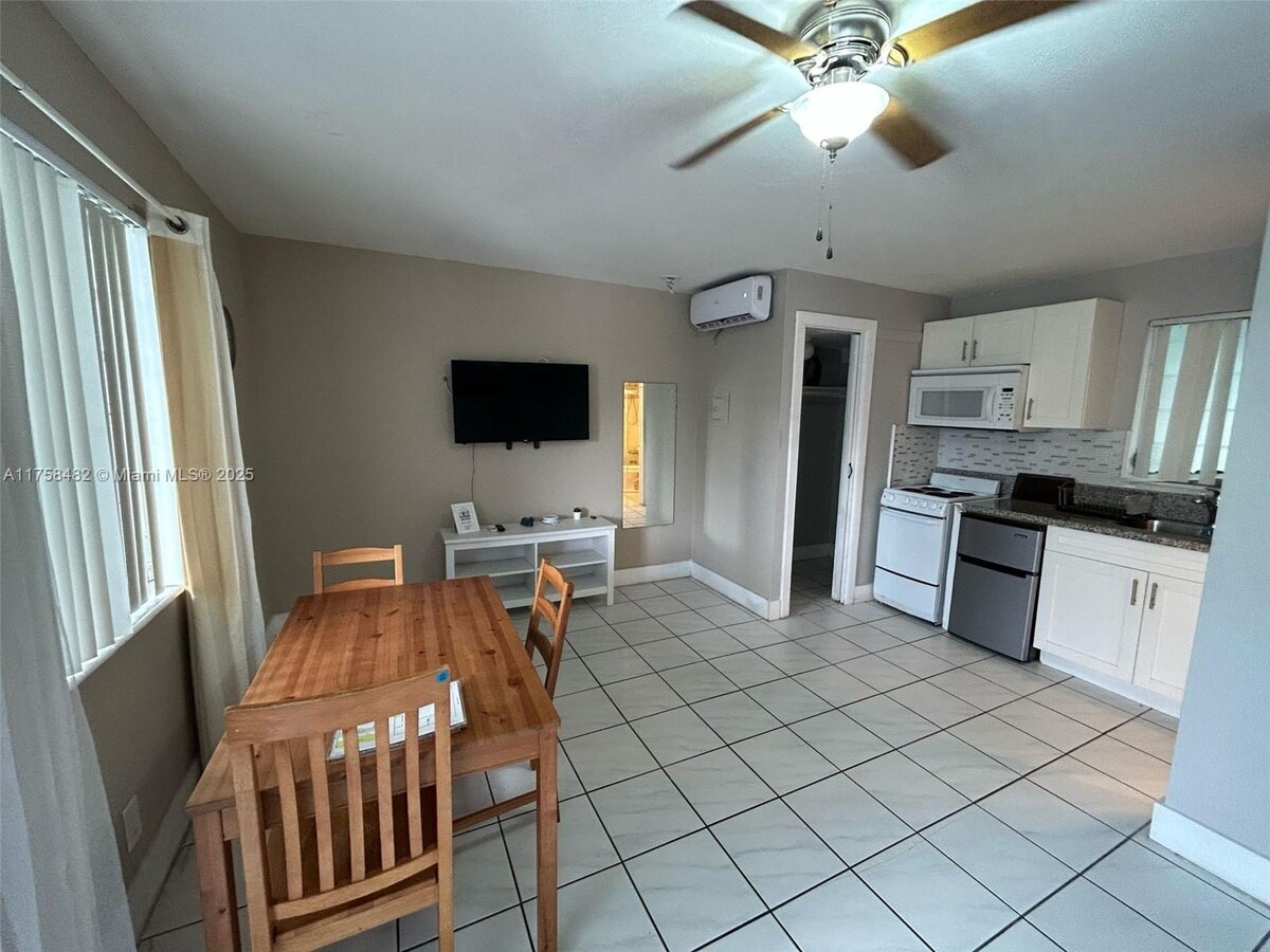 Photo - 90 Isle of Venice Dr Apartment Unit 7